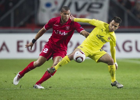 Fiorentina have agreed a deal to sign Villareal striker Giuseppe Rossi.