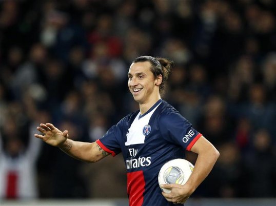 French clubs planning to strike in protest against a new 'super tax' could be forced into an embarrassing climbdown after meeting with government figures in Paris on Wednesday.