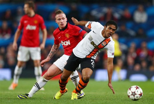 Shakhtar Donetsk manager Mircea Lucescu praised the impact of Manchester United's fringe players in the clubs' Champions League match at Old Trafford on Tuesday.