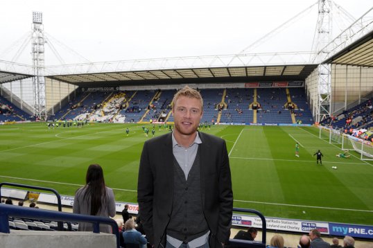 Freddie Flintoff has welcomed the end of the “boring” Kevin Pietersen affair.