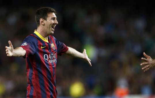 Lionel Messi scored an impressive hat-trick as Barcelona thumped Ajax 4-0 in the Champions League.