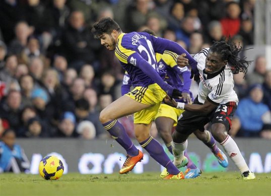 Fulham suffered another home defeat after they lost 2-1 at Craven Cottage to Swansea City in the Premier League on Saturday afternoon.