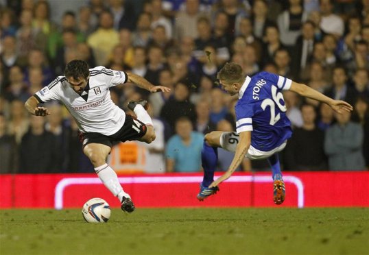 Fulham came from behind to beat Everton 2-1 in the League Cup third round at Craven Cottage on Tuesday night.