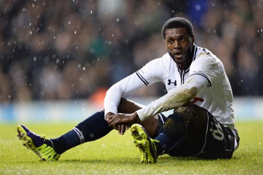 West Ham United beat Tottenham Hotspur 2-1 in the League Cup quarter final at White Hart Lane on Wednesday night.