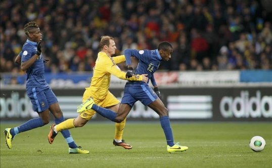 France are in real danger of missing out on a place at the World Cup finals next summer after losing to Ukraine in the first leg of their play-off in Kiev.