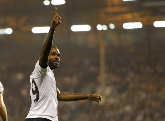 Fulham manager Martin Jol has backed striker Darren Bent to score more goals than former target Andreas Cornelius.