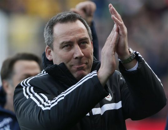 Fulham manager Rene Meulensteen praised his players despite watching them lose 4-1 to Everton at Goodison Park on Saturday.