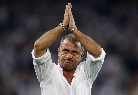 Galatasaray president Ünal Aysal have given his players an incentive to knockout Real Madrid from the Champions League - €25,000 per player.