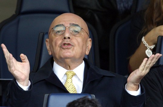 AC Milan vice-president Adriano Galliani has revealed the club want to sign a defender and a forward as they attempt to recover from a disastrous start to the season.