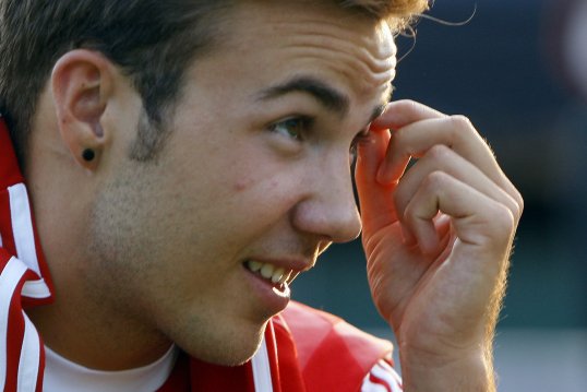 Bayern Munich boss Pep Guardiola has confirmed summer signing Mario Gotze will be included in the squad for Saturday’s Bundesliga clash with Eintracht Frankfurt.