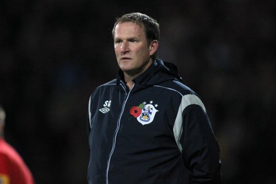 Huddersfield Town boss Simon Grayson has taken a swipe at his former club Leeds United as he prepares to face them for the first time since his sacking.
