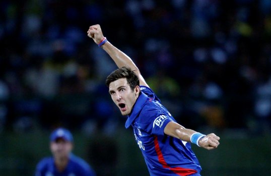 England faced the first set back of their India tour when bowler Steven Finn limped out of a warm up match with a leg injury.