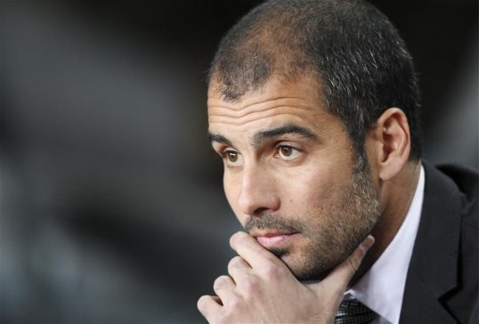Incoming Bayern Munich boss Pep Guardiola wants to appoint former German international centre-back Christoph Metzelder as assistant manager when he takes over at the end of this season.
