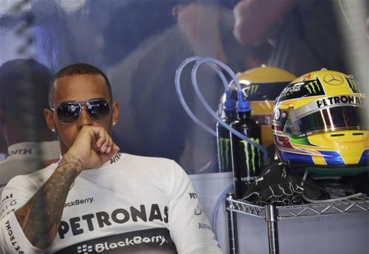 Lewis Hamilton was his harshest critic after missing out on the third qualifying session of the Italian Grand Prix on Saturday and said he drove ‘like an idiot’.