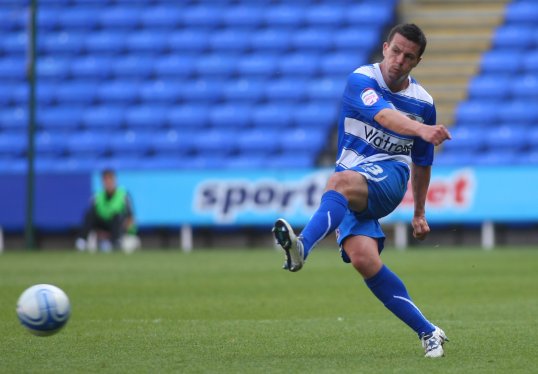 Reading left-back Ian Harte has labelled Giovanni Trapattoni a “clown” over his failure to consider him for Republic of Ireland duty.