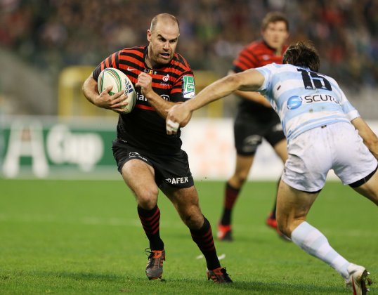 Saracens won their second Heineken Cup match of the season by beating French side Racing Metro in Brussels.