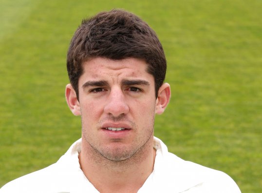 Debutant all-rounder Moises Henriques is hopeful Australia can pull of a famous victory in the opening Test against India despite being in a perilous position.
