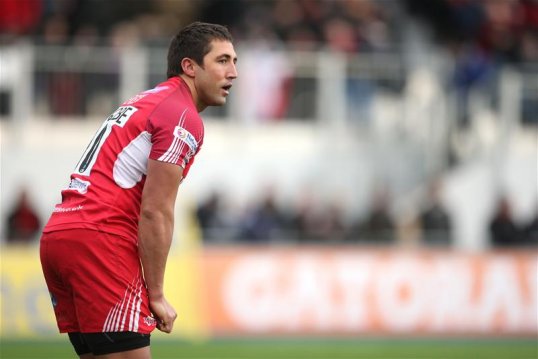 Gavin Henson said he was embarrassed after he was left unconscious on the floor of a pub on social with club Bath Rugby.