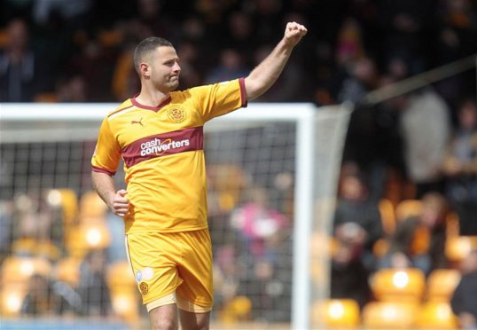 Motherwell striker Michael Higdon has been named as the PFA Scotland Player of the Year.