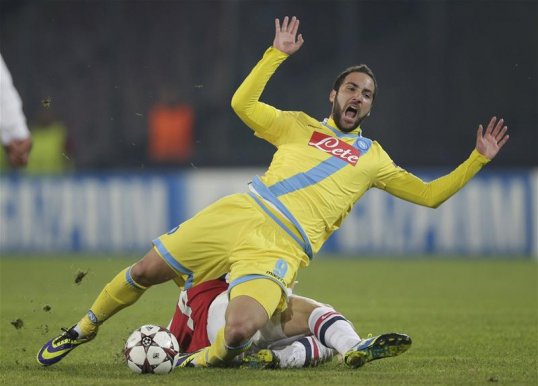 Napoli striker Gonzalo Higuain is convinced the Serie A club will recover from the “injustice” of Champions League elimination to bounce back in the Europa League.