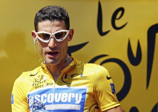 Former US Postal Service rider George Hincapie has admitted using performance enhancing drugs.