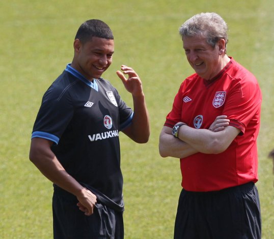 Alex Oxlade-Chamberlain believes Roy Hodgson’s management style
