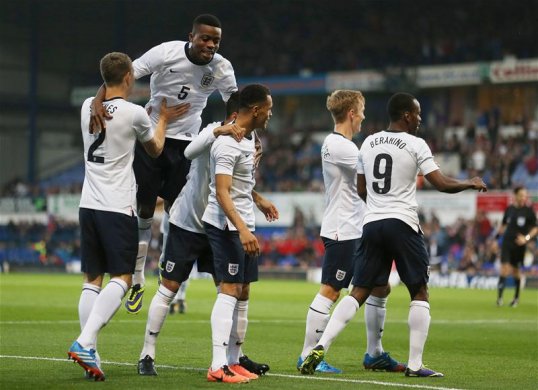England manager Roy Hodgson has played down talk of taking Saido Berahino and Ravel Morrison to the World Cup in Brazil next summer