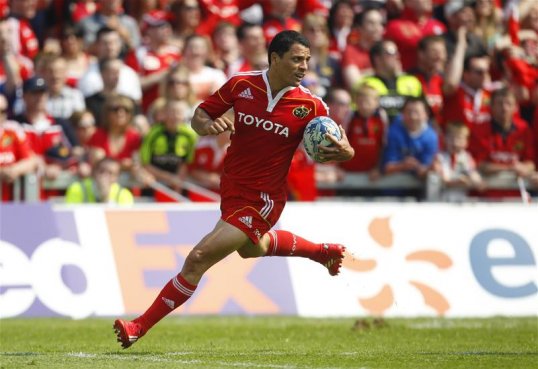 Munster captain Doug Howlett has today announced his retirement from rugby union, based on advice from his medical team.