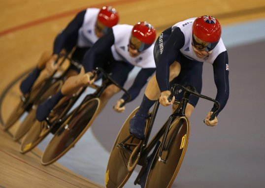 Britain’s greatest Olympian Sir Chris Hoy has pulled out of the team sprint in next month’s World Cup in Glasgow.It means Hoy will not compete in the inaugural competition in the new velodrome which bears his name.Hoy is taking a break f