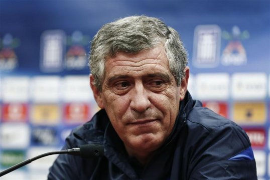After three goals in seven first-half minutes, Greece have the advantage over Romania at half-time in the two sides’ World Cup qualifying play-off first leg in Piraeus.