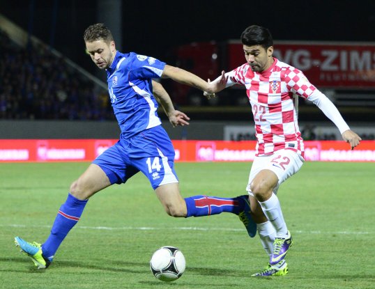 Iceland and Croatia played out a goalless first-half in their World Cup qualifying play-off first leg on Friday evening.