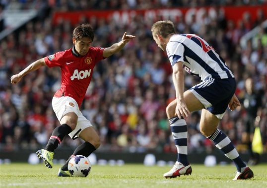 Manchester United and West Bromwich Albion are drawing 0-0 at half-time in their Premier League encounter at Old Trafford on Saturday afternoon.