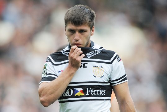 Hull FC are preparing to offer England winger Tom Briscoe a big-money contract to keep him at the KC Stadium.