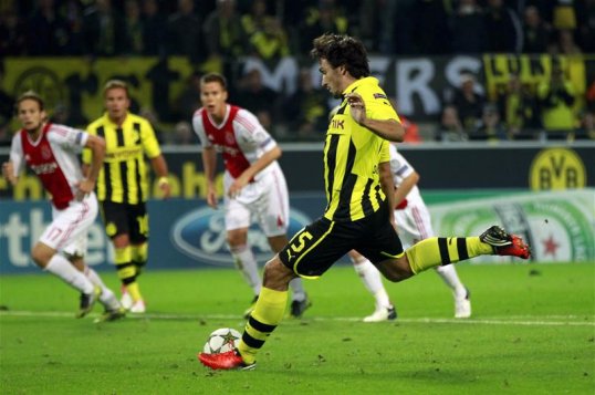 Borussia Dortmund defender Mats Hummels is a doubt for his side’s Champions League final against Bayern Munich next Saturday.