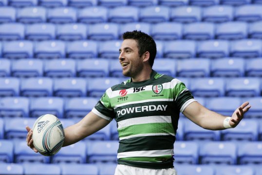 London Irish fly-half Ian Humphreys has urged his team-mates to find consistent home form.