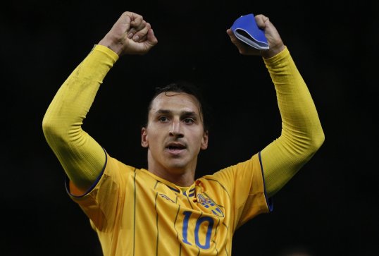 Sweden coach Erik Hamren has praised his captain Zlatan Ibrahimovic for showing great leadership qualities to inspire his players to a 4-4 draw against Germany yesterday.