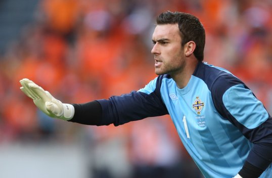 Ipswich Town have held talks with Nottingham Forest goalkeeper Lee Camp over a possible move to Portman Road.