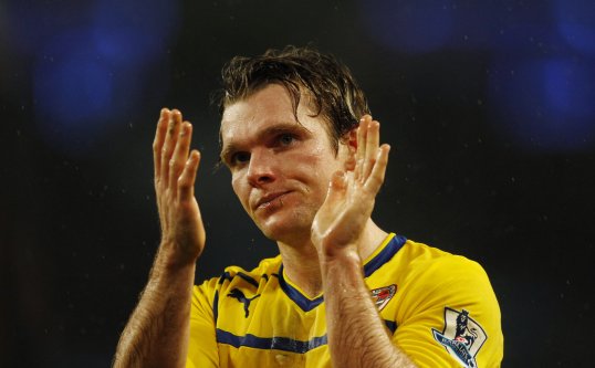 Reading midfielder Jay Tabb has joined Championship club Ipswich Town on a one-month loan.