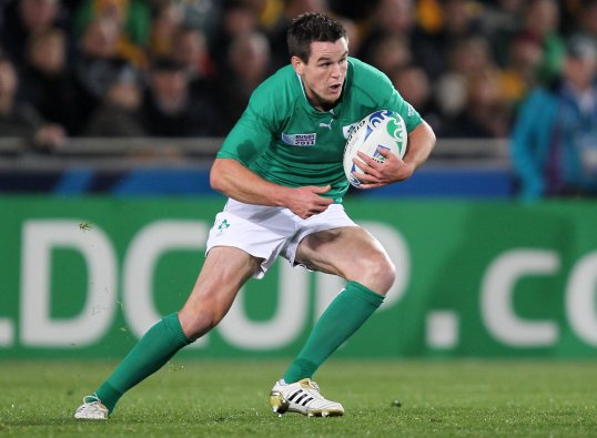 Ireland will be without fly-half Jonathan Sexton and lock Mike McCarthy for their Six Nations clash with Scotland at Murayfield.