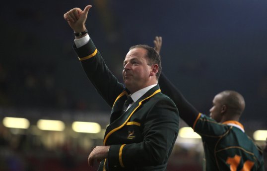 Former South Africa coach Jake White has declared his ambition to take charge of the Australia side.