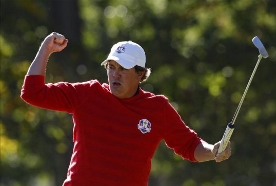 The Tournament of Champions has finally begun after winds that caused play to be suspended on the first three days subsided.