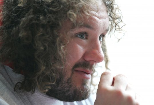 Wales prop Adam Jones has been ruled out of the Wales Test side with a knee injury.