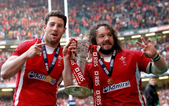 Wales tighthead prop Adam Jones has declared that the national side can defend its Six Nations crown.