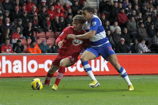 Southampton grabbed a crucial first-half lead against old boss Nigel Adkins’ Reading thanks to a goal from Jay Rodriguez.
