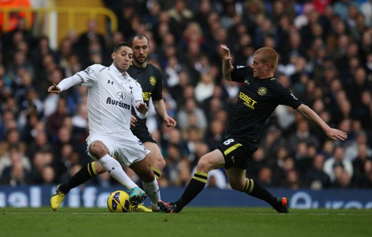 Tottenham Hotspur initially made something of a bright start to the Premier League match, clearly wanting an up tempo game
