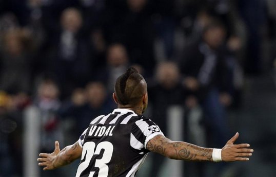 Juventus midfielder Arturo Vidal is reportedly among Barcelona's targets for the January transfer window.