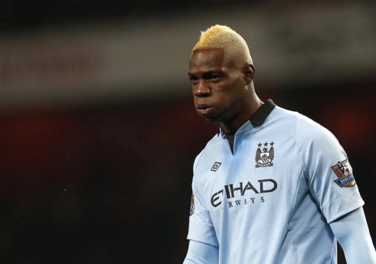Juventus have reportedly entered talks with Manchester City over the signing of striker Mario Balotelli.
