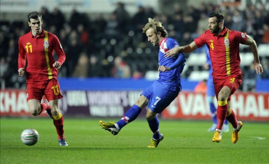 Juventus are set to compete with the likes of Chelsea and Manchester United for Sevilla's Ivan Rakitic, SportsDirect News understands.