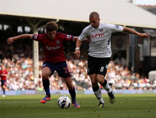 Pescara have completed the signing of Fulham forward Pajtim Kasami.
