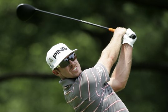 Russell Knox and Hunter Mahan both ended Thursday’s first round of the Pebble Beach National Pro-Am at six-under par to share a tie of the lead.